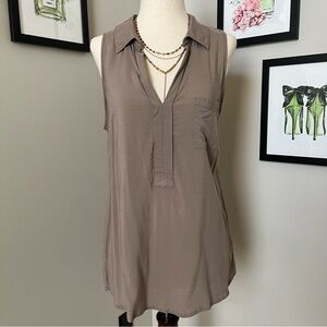 πͺ Old Navy Sleeveless Rayon Tee/Blouse